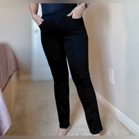 Isaac Mizrahi Black Straight Leg Women's Pants - Picture 1 of 15